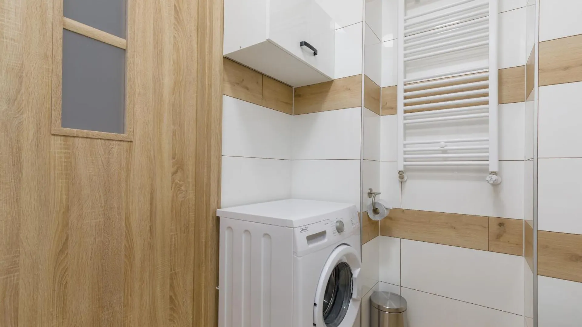 Coast Breeze Stylish Apartment By Noclegi Renters Kołobrzeg 0*,